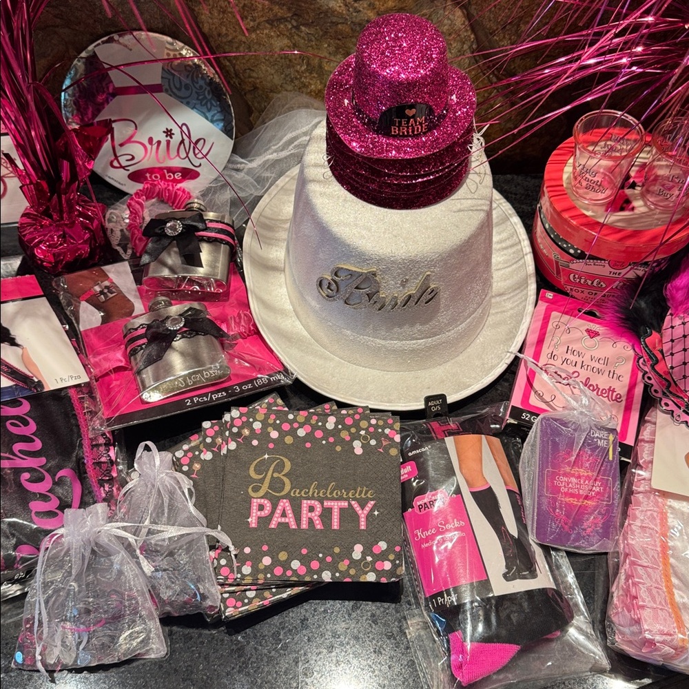 Bachelorette Party Supplies 🎉🍾 - Picture 3 of 10